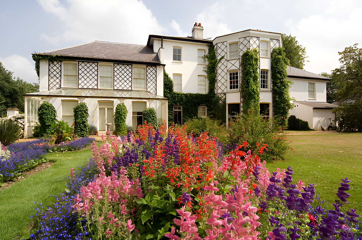 Thameside Care Home Beldham Gardens and the Feeling of Home